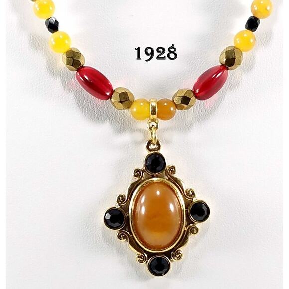 Vintage 1928 Necklace Red Gold Beaded Pendant Quartz Cabochon Black Crystals - Picture 1 of 10